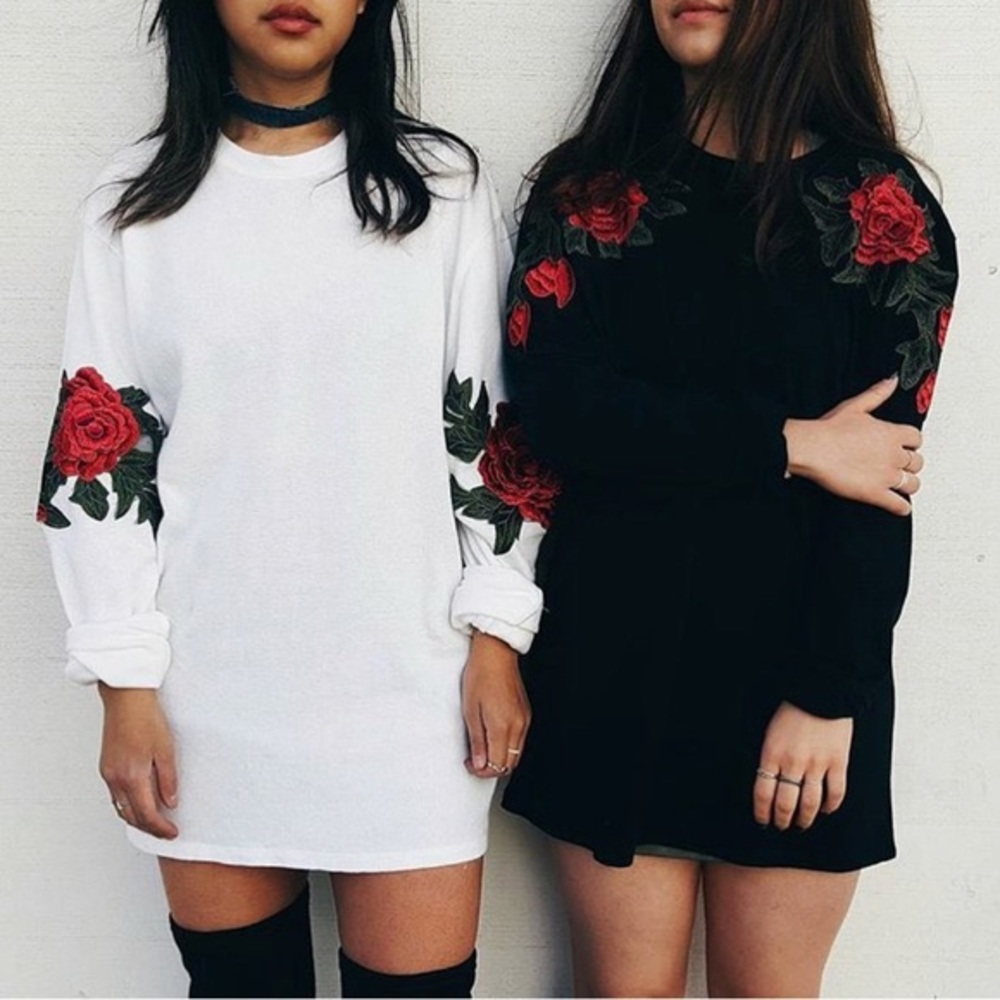 EMMA AND SAM LF BLACK ROSE SWEATER DRESS